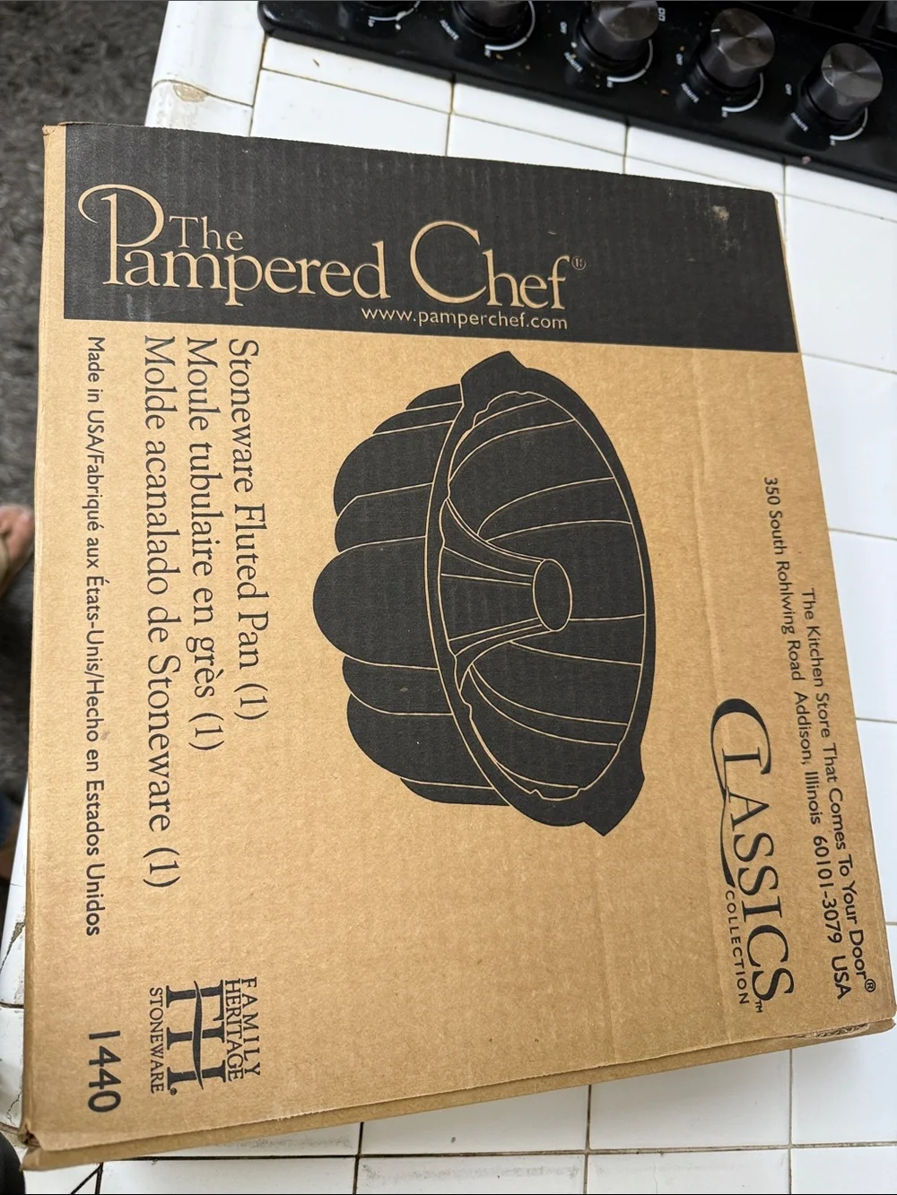 Pampered Chef Stoneware Fluted Bundt Cake Pan #1440 | NIB Made in USA